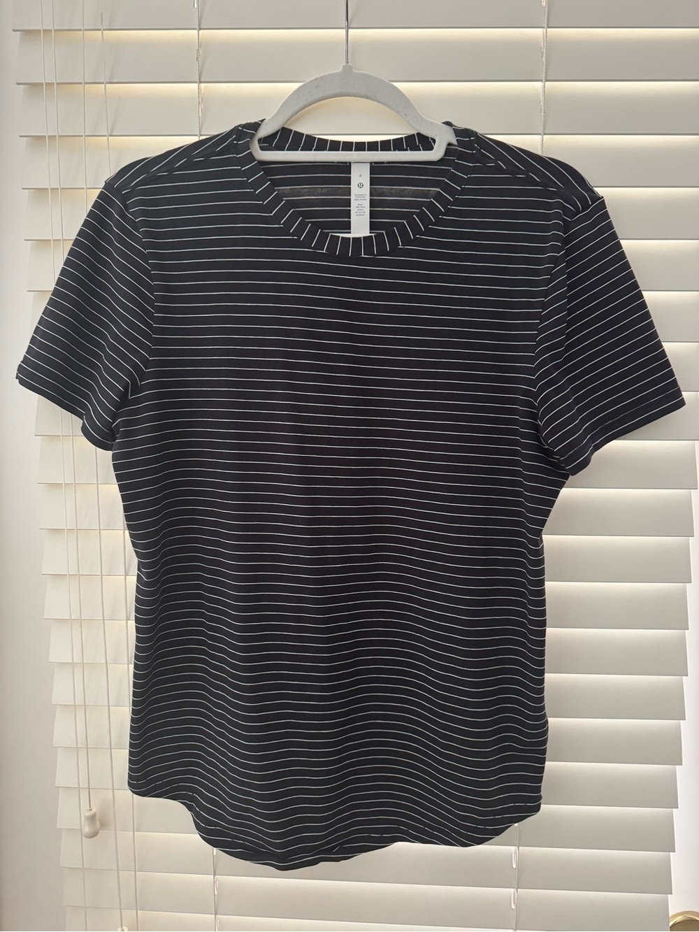 lululemon athletica Love Crew T-Shirt
Parallel Stripe Black White